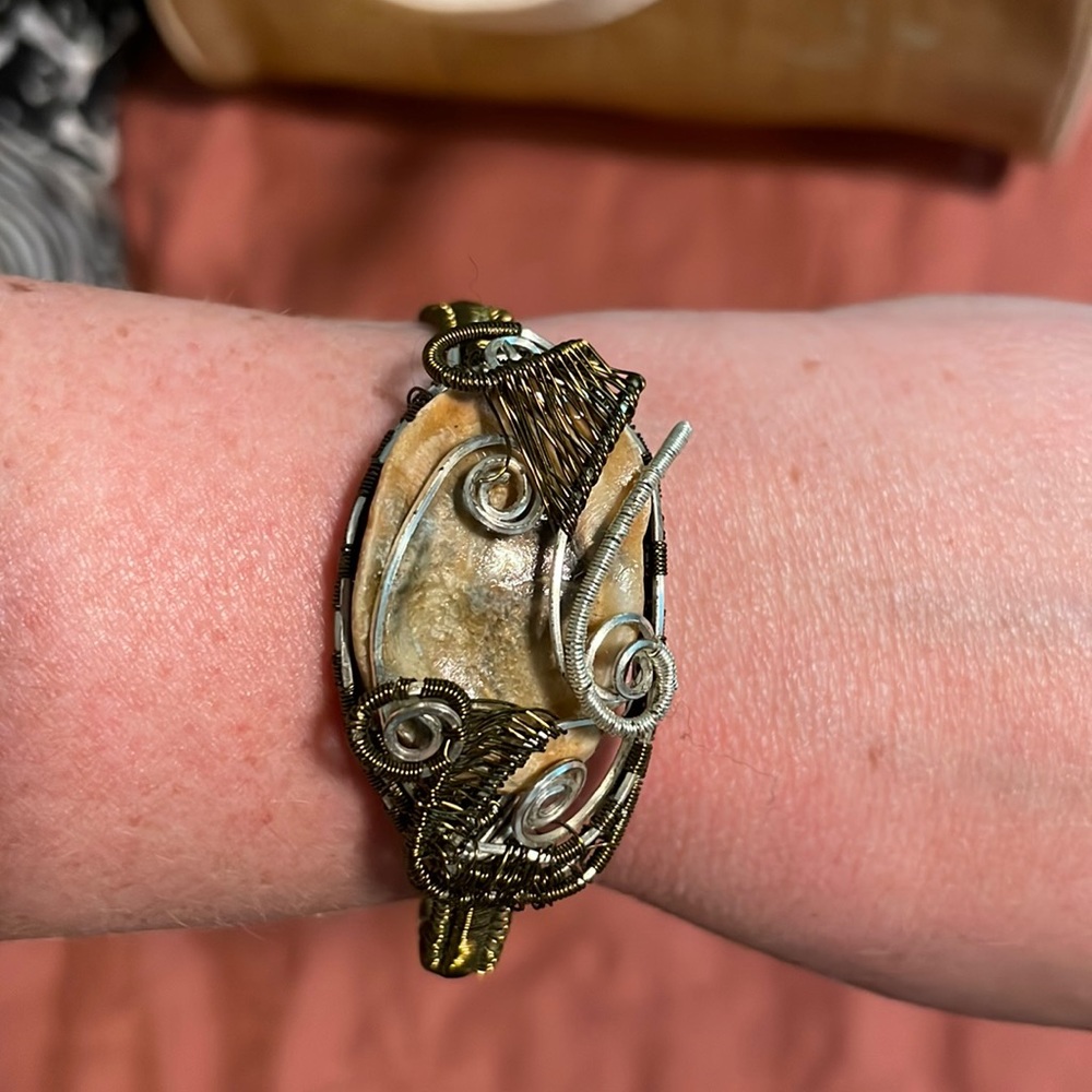 Artist made copper wire wrapped oyster bracelet